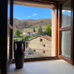 La Casona De Lombraña, En Polaciones Lombrana