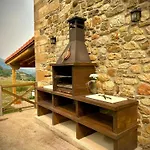 La Casona De Lombraña, En Polaciones * Lombrana