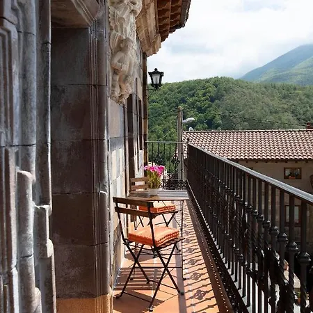 La Casona De Lombrana, En Polaciones Landsted *