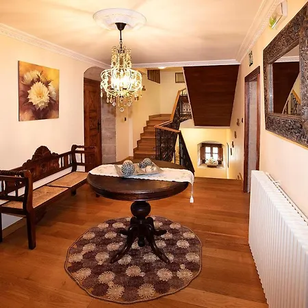 La Casona De Lombrana, En Polaciones