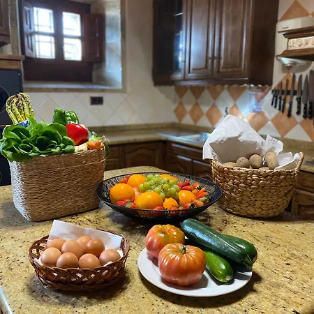 Lantställe La Casona De Lombrana, En Polaciones *