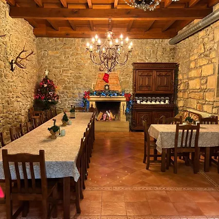 Lantställe La Casona De Lombrana, En Polaciones Lombrana