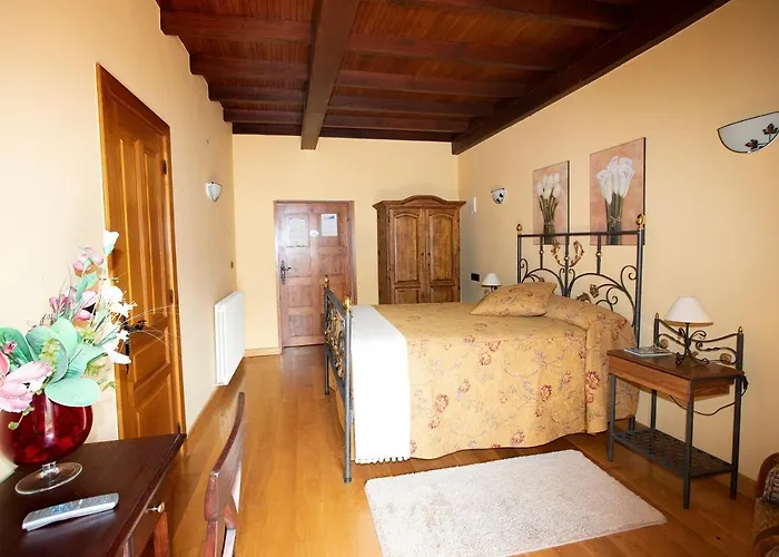 Gospodarstwo wiejskie La Casona De Lombrana, En Polaciones