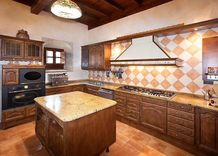 Gospodarstwo wiejskie La Casona De Lombrana, En Polaciones *