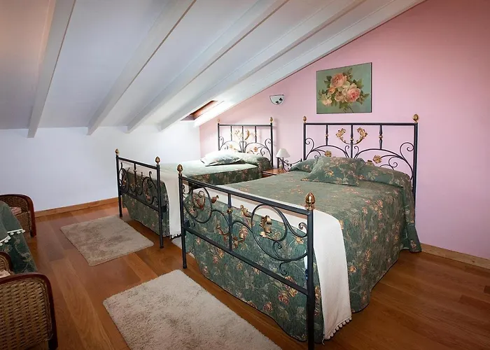 Gospodarstwo wiejskie La Casona De Lombrana, En Polaciones *