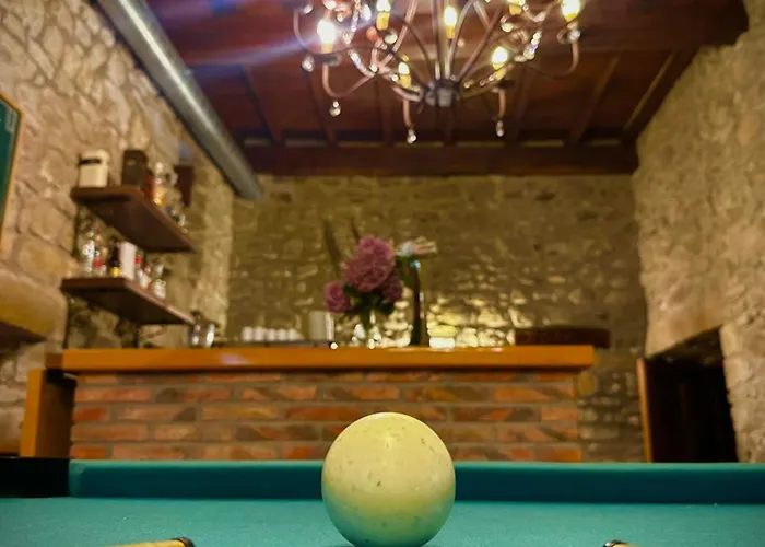 La Casona De Lombrana, En Polaciones Gospodarstwo wiejskie Lombrana